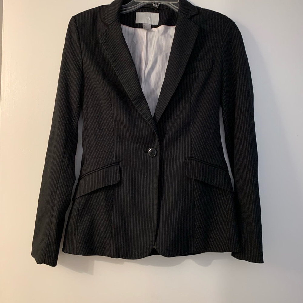 Elegant Black Pinstripe Women's Blazer
